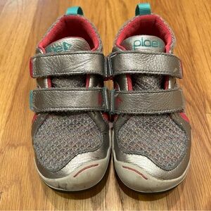 Plae 11 Ty Silver Metallic Sneakers